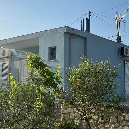 Vila Bedro Sarandë Esterno foto