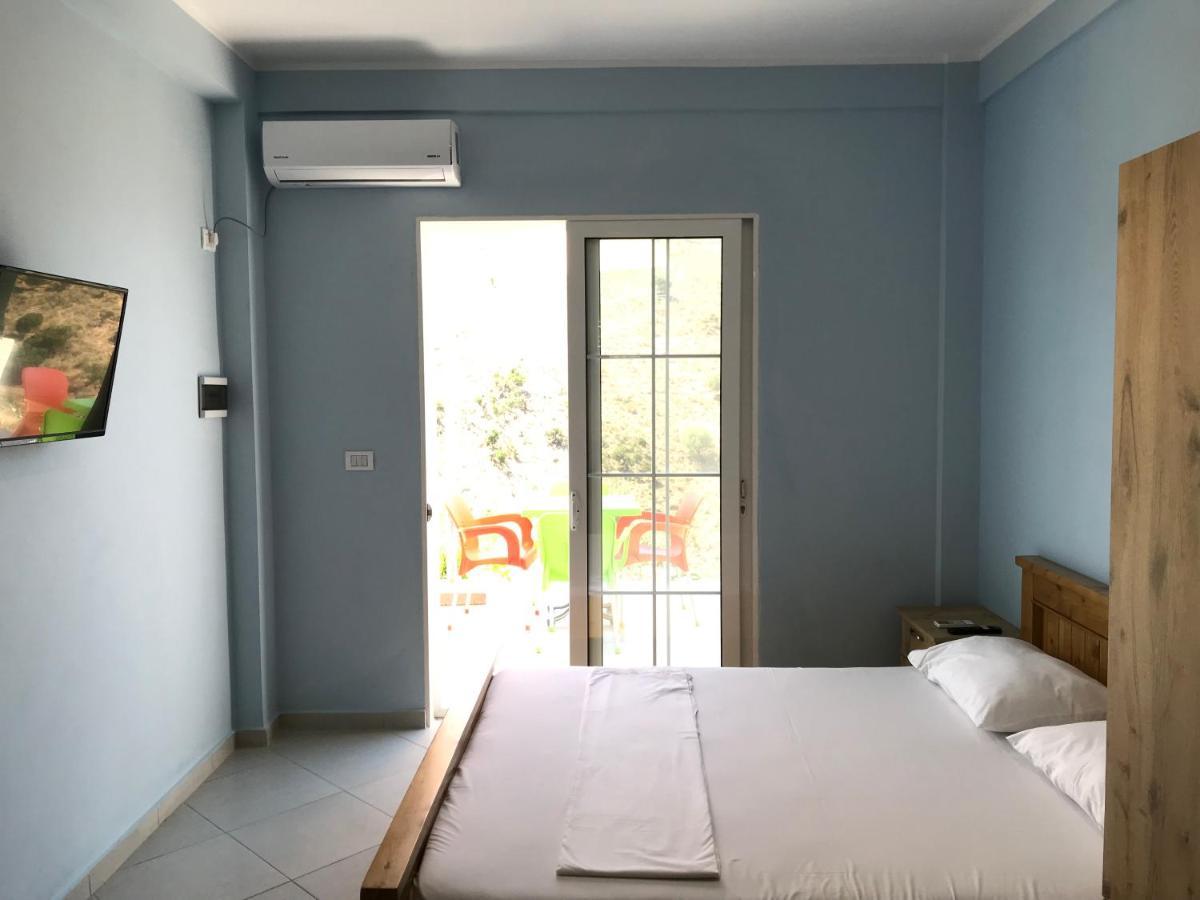 Vila Bedro Sarandë Esterno foto