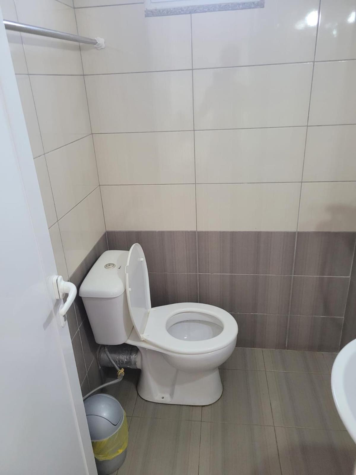 Vila Bedro Sarandë Esterno foto